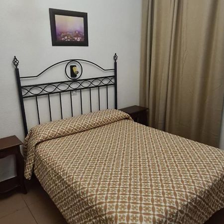 Hostal Trajano Sevilla Buitenkant foto